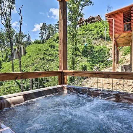 Modern Cabin With Hot Tub And Game Room In Gatlinburg! Exterior photo