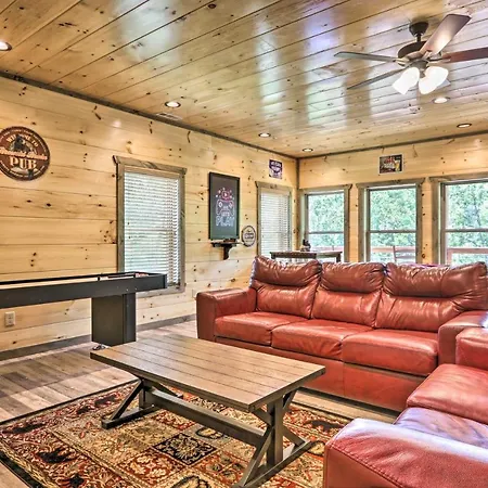 Modern Cabin With Hot Tub And Game Room In Gatlinburg! Exterior photo